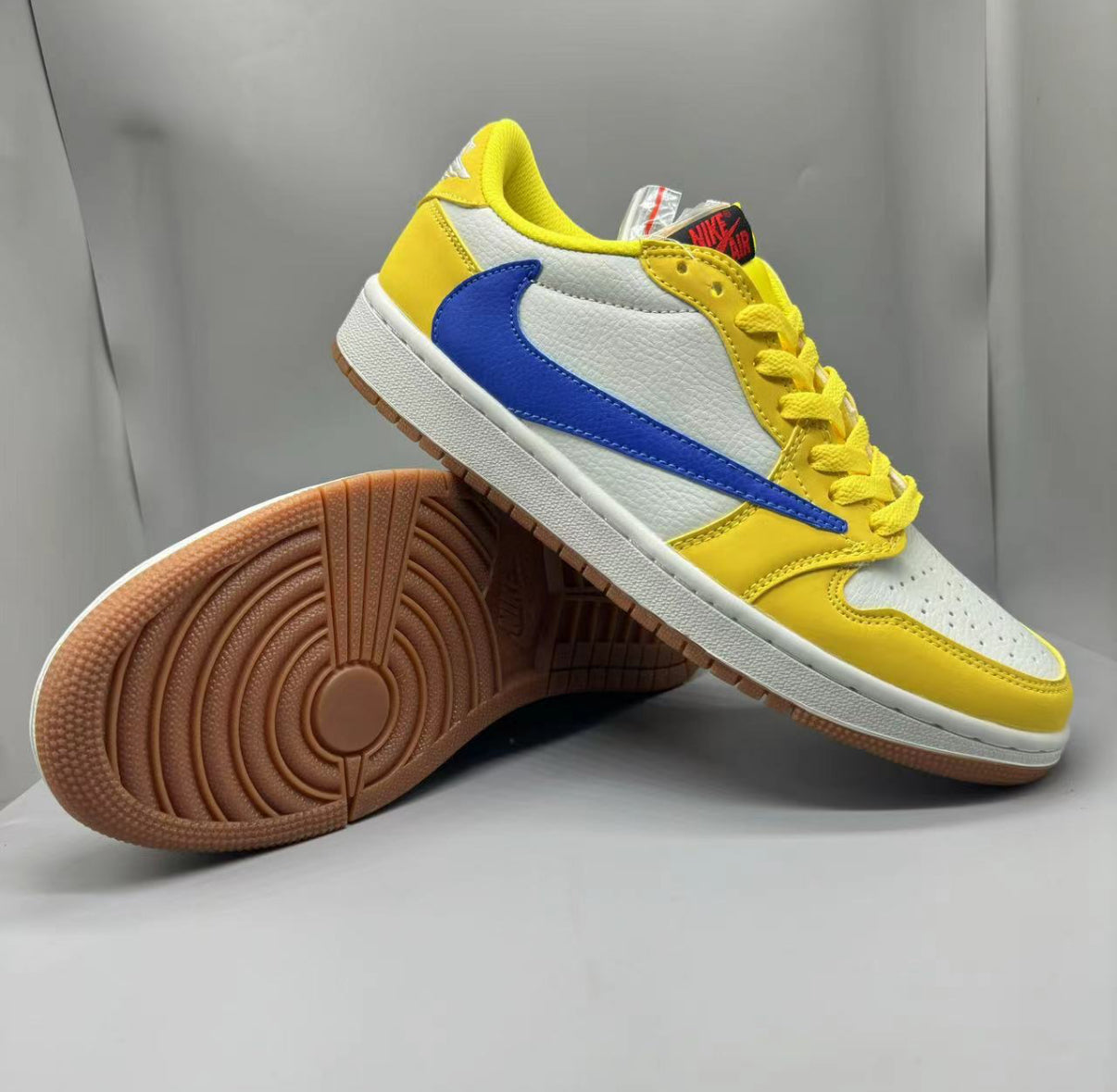 JORDAN 1 LOW Travis Jaune Blue